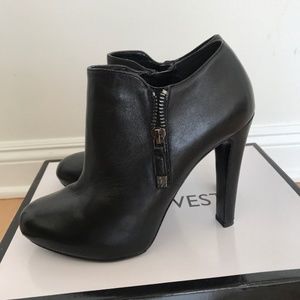 SOLD - Nine West Black Leather Ankle Boots SZ 6
